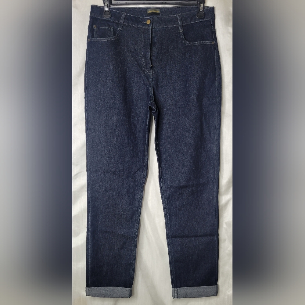 COPY - Apparel Collection straight cut jeans, high rise, dark wash.